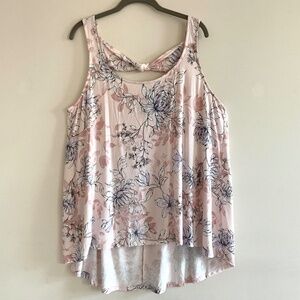 Torrid Womens Size 3X Pale Pink Floral Bloom Bow Back Tank Top Flowy Stretch